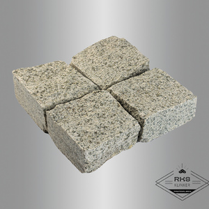 Гранитная брусчатка Мансуровская, Колотая, 100x100 мм