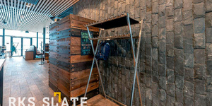 Стены под скалу купить камень Сланец черный RKS SLATE Black Mushroom фото интерьера (3)