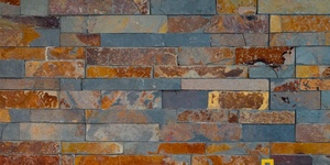 Плитка из натурального камня для интерьера 3D панели RKS SLATE Cланец Multicolor Classic фото после монтажа (3)