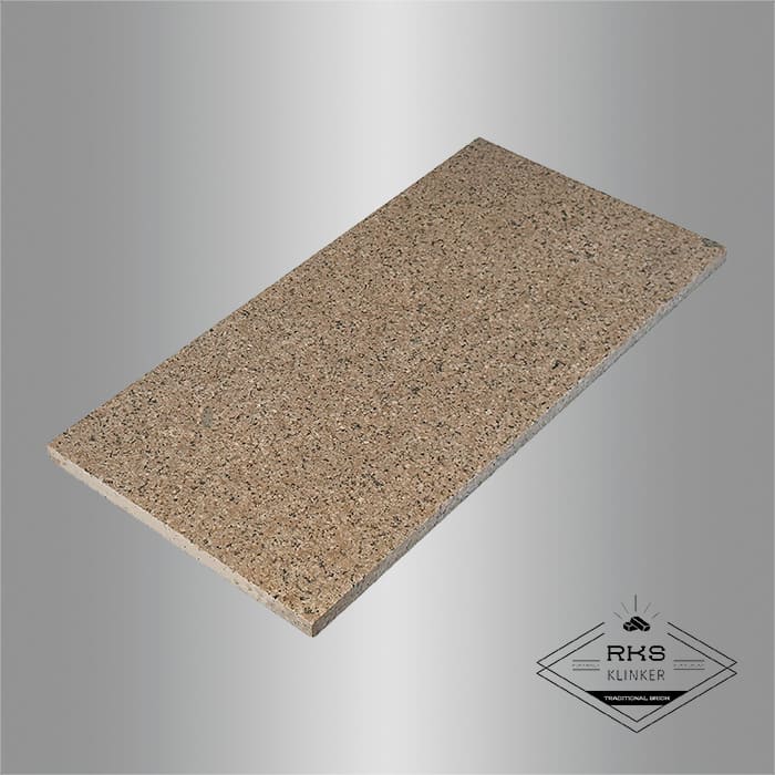 Гранитная плитка светлая Куртинское, Polished в Калуге