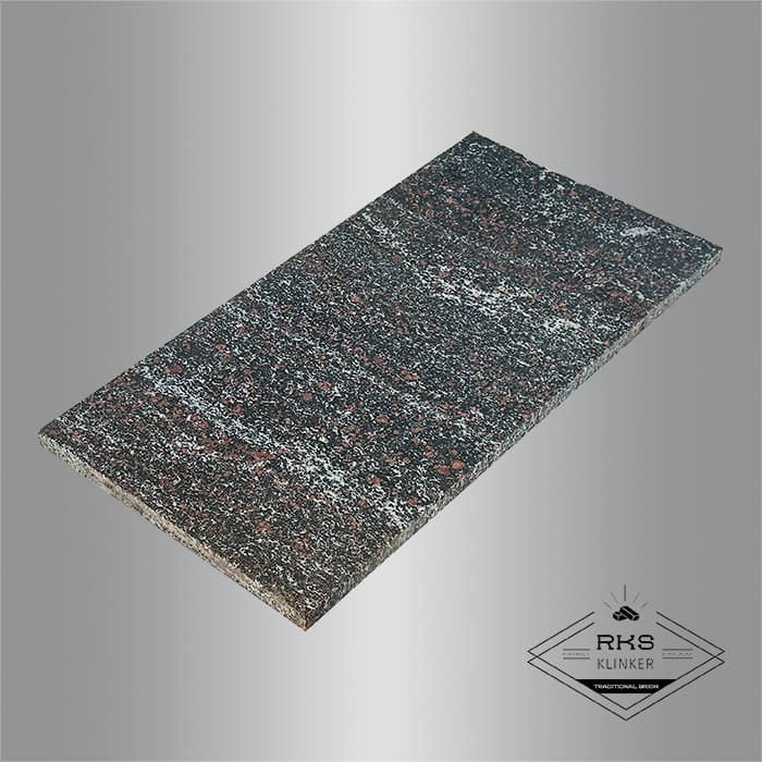 Гранитная плитка Гранатовый амфиболит, Polished в Калуге