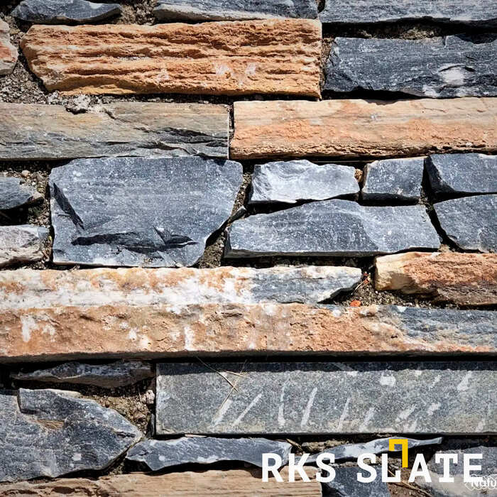 Фасадный облицовочный камень Rusty Black Quartz Strips в Калуге