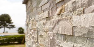 Бежевый каменный фасад дома заказать 3D панели RKS SLATE Сланец Beige Slate Modern (4)