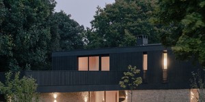 Камень для фасада фото готовых домов 3D панели RKS SLATE Кварцит Sesame Yellow Country заказать (14)