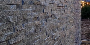 Облицованный фасад 3D панелями из природного камня Кварцит Green Quartz Classic в г.Москва фото (2)