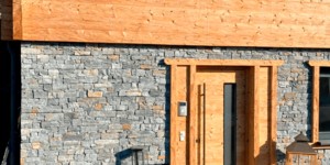 Фасад и цоколь из каменной кладки 3D панели RKS SLATE Кварцит Nordic Blend Country (5)