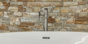 Плитка под камень в ванной и бане 3D панели RKS SLATE Кварцит Multi Quartz Country заказать с доставкой (4)