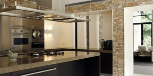 Каменный фартук на кухне фото 3D панели RKS SLATE Кварцит Multi Quartz Country заказать (2)