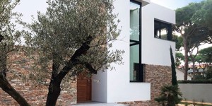 Каменный цоколь и подпорные стены фото проекта 3D панели RKS SLATE  Кварцит Biege Quartz Country заказать облицовочный камень онлайн (3)