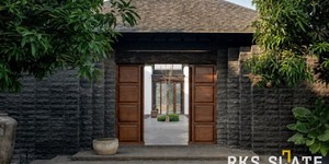 Фасад под скалу фото дома Плитка из базальта (Габбро) Black Basalt Rock от RKS SLATE купить (1)